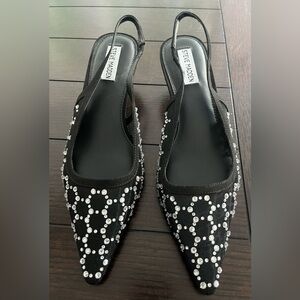 Women’s sling back shoes
